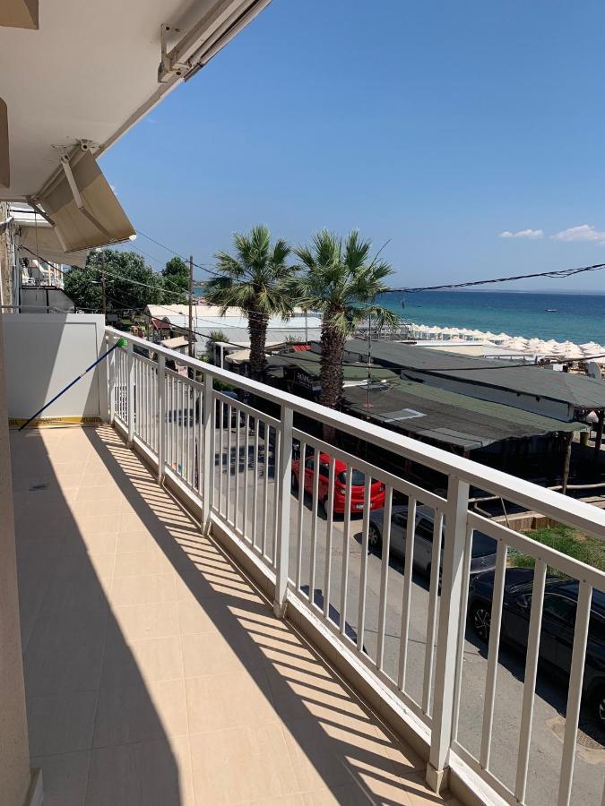 Вилла "Breeze" Front To The Sea - Hakidiki Флогита Экстерьер фото